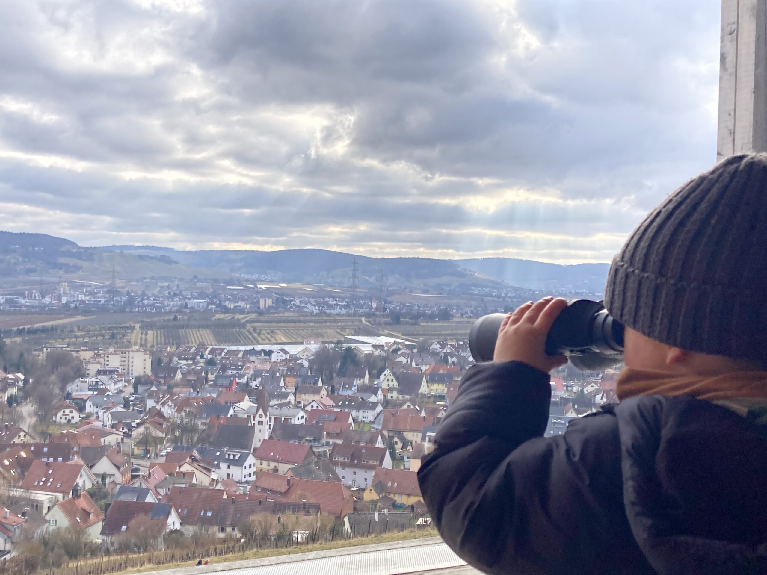 WinterWonderWanderung Familienzeit auf dem kleinen Kleinheppacher Kopf